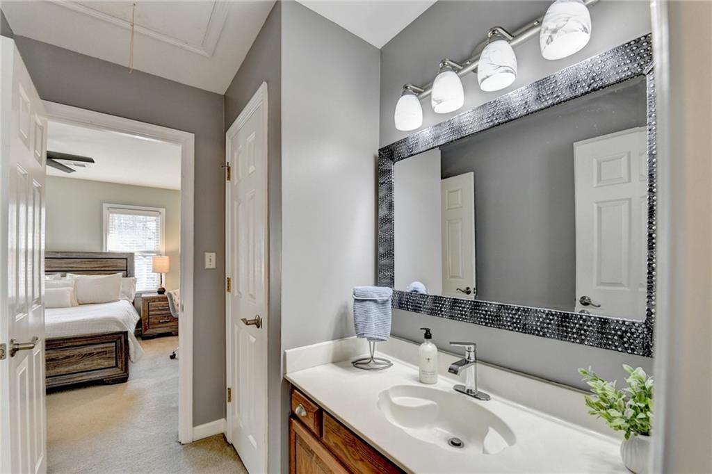 2980 Georgian Manor Drive