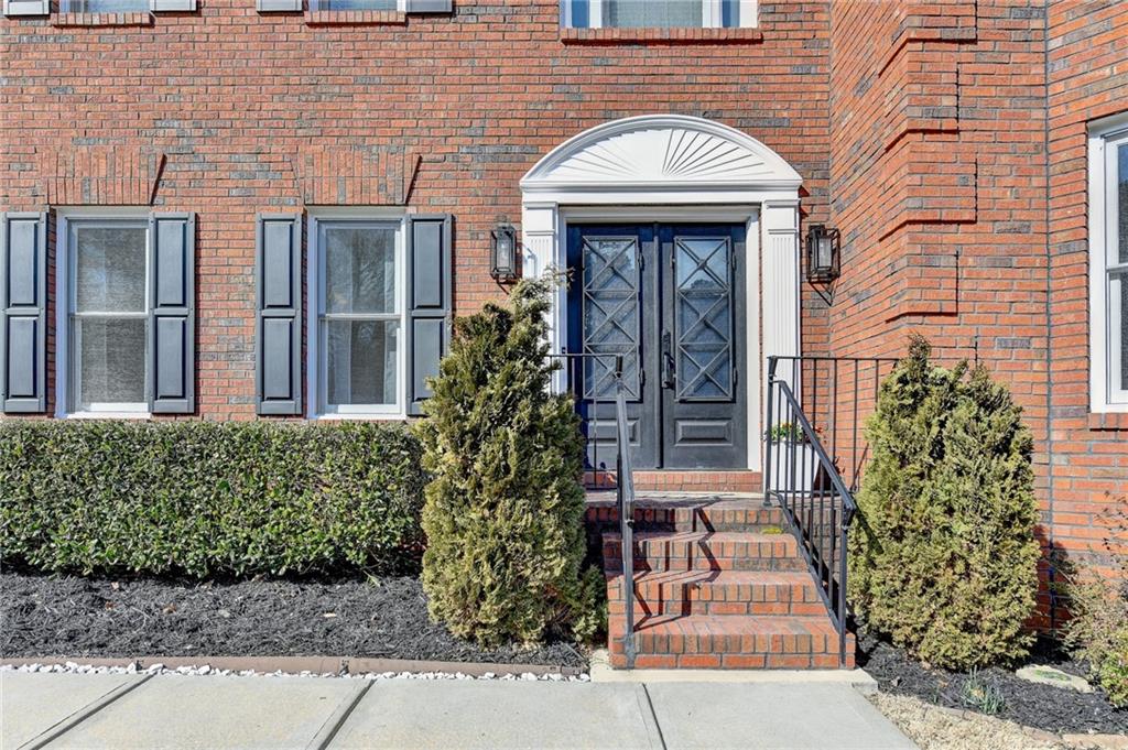 2980 Georgian Manor Drive