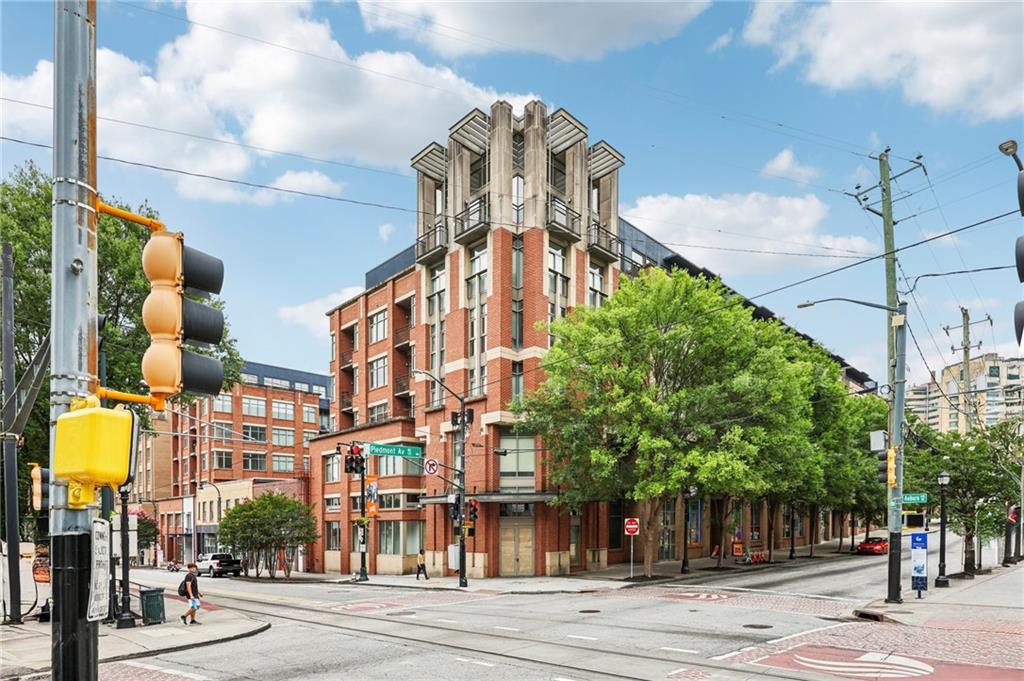 171 Auburn Avenue NE Unit 210