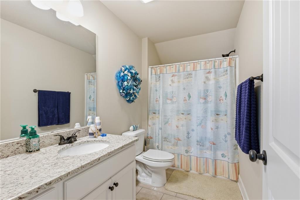 4417 Barefoot Run