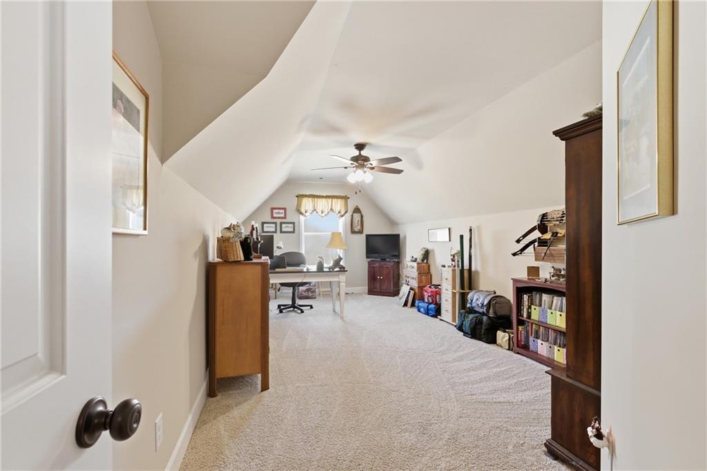 4417 Barefoot Run