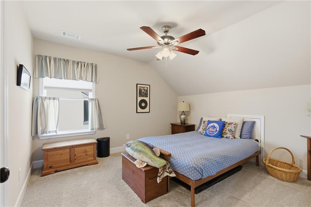 4417 Barefoot Run