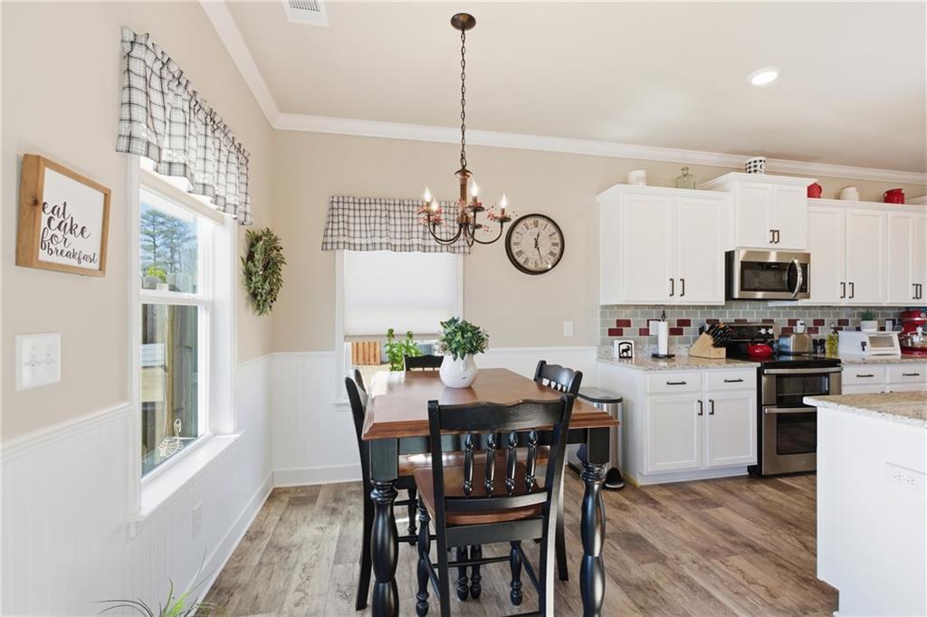 4417 Barefoot Run