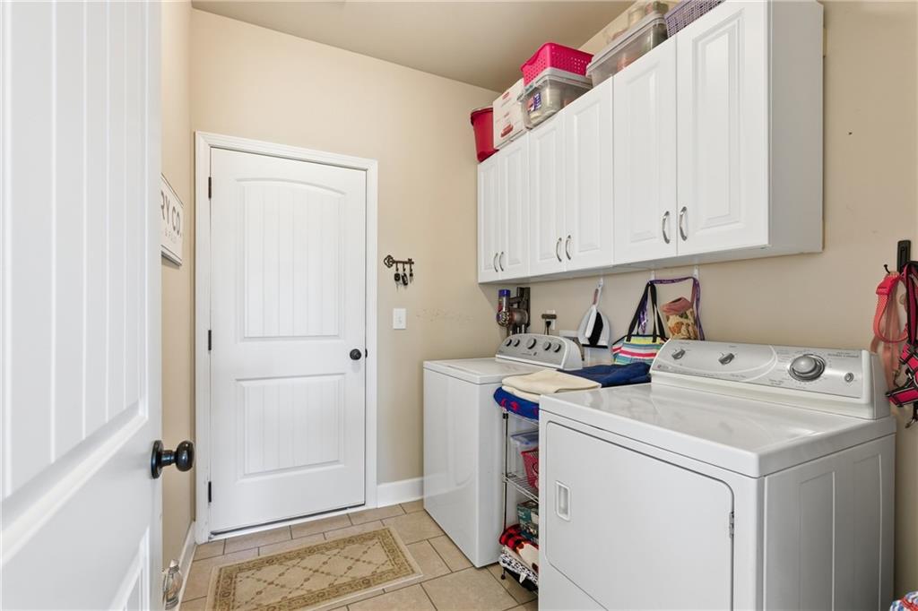 4417 Barefoot Run