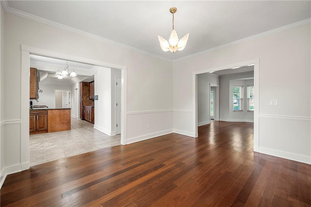 140 Forest Lake Drive