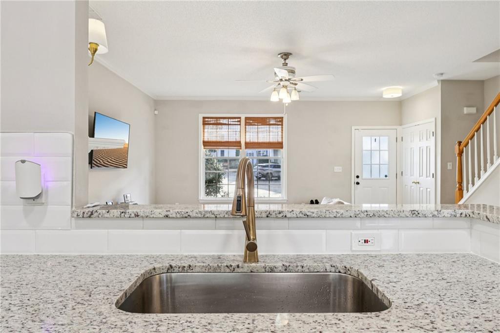 10900 Wittenridge Drive Unit C9