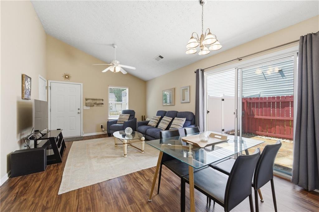 271 Oak Grove Way