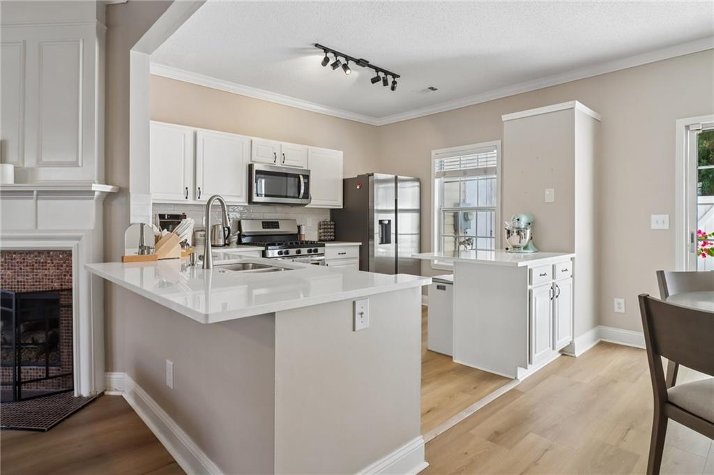 10900 Wittenridge Drive Unit A6