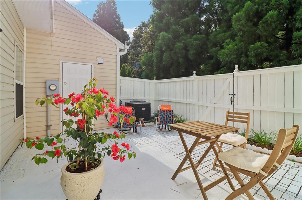10900 Wittenridge Drive Unit A6