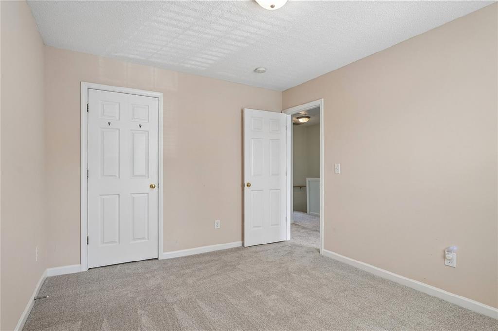 10900 Wittenridge Drive Unit D8