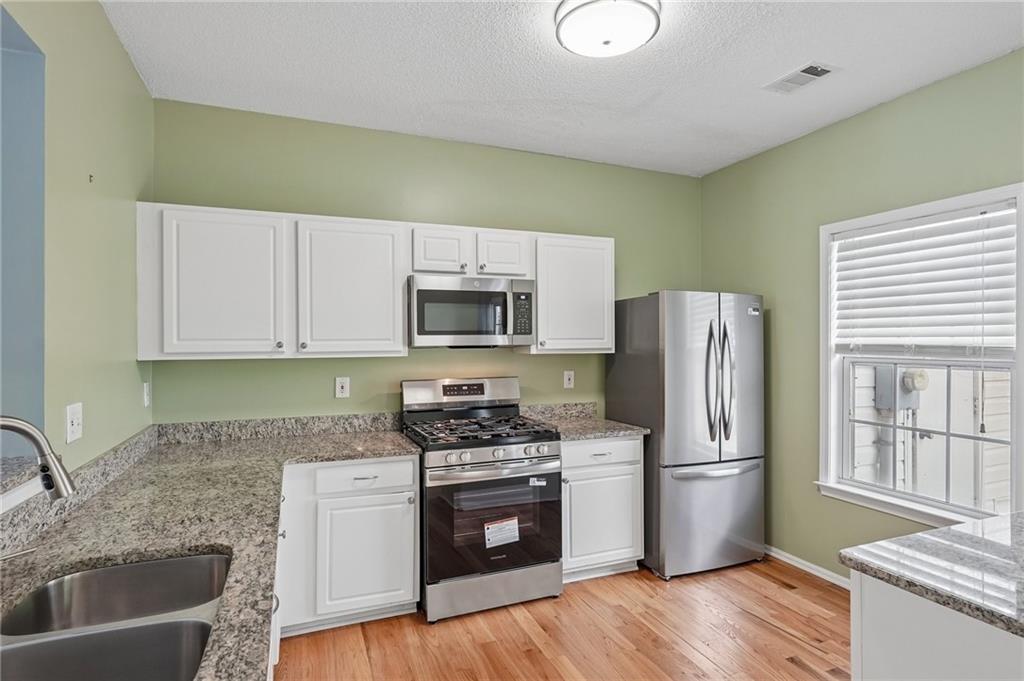 10900 Wittenridge Drive Unit D8