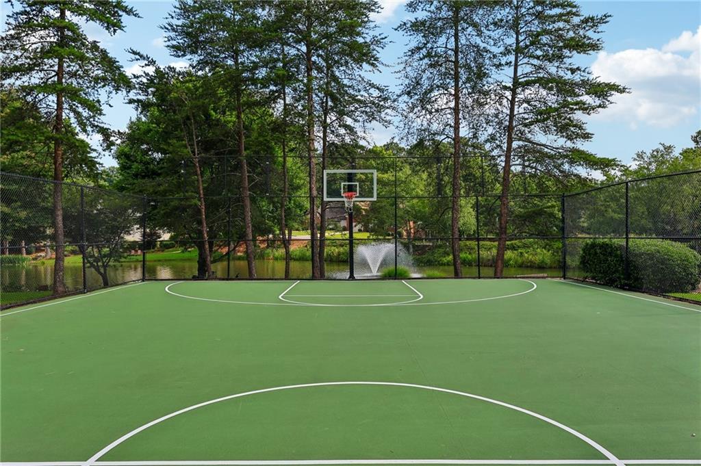 7180 Palisades Point