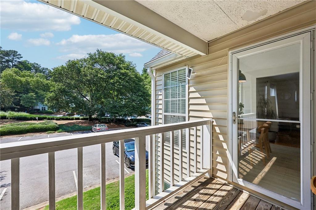 1608 Glenleaf Drive