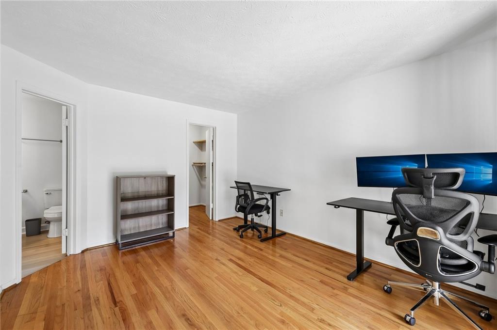 1608 Glenleaf Drive
