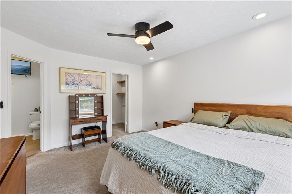 1608 Glenleaf Drive