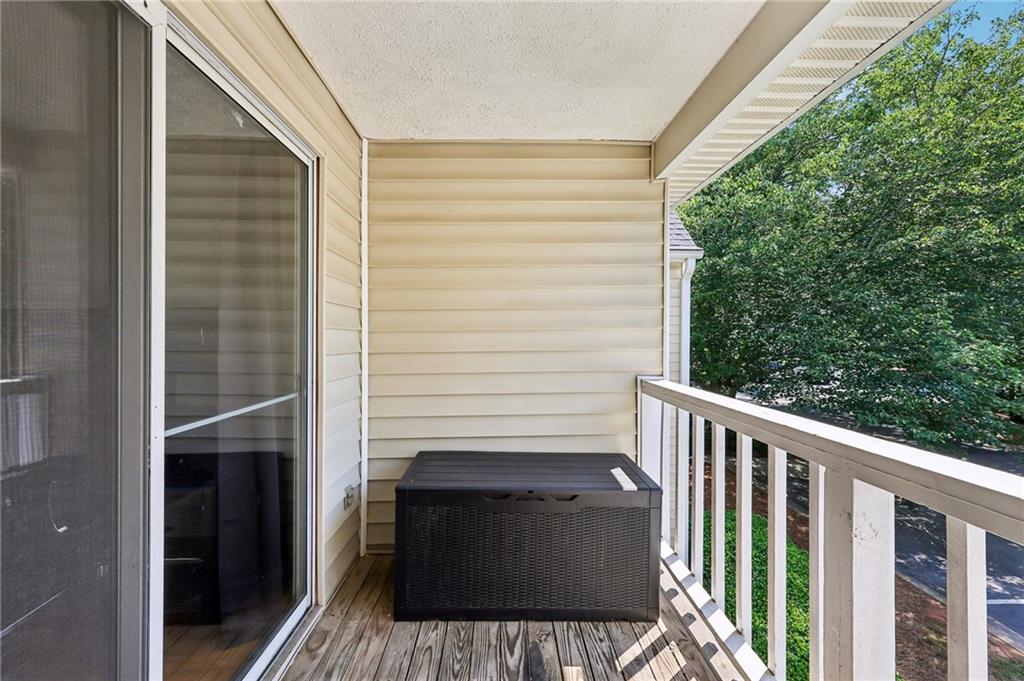 1608 Glenleaf Drive