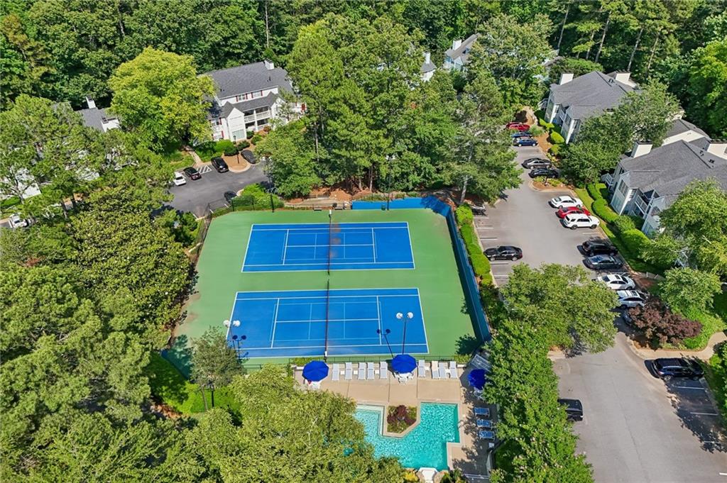 1608 Glenleaf Drive