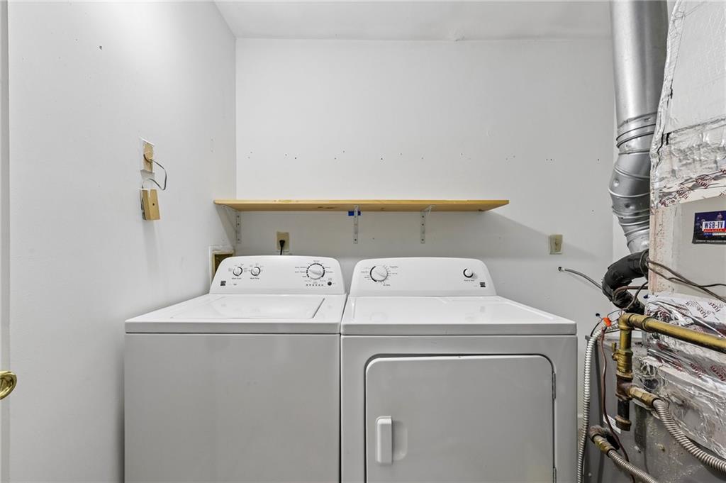 1608 Glenleaf Drive