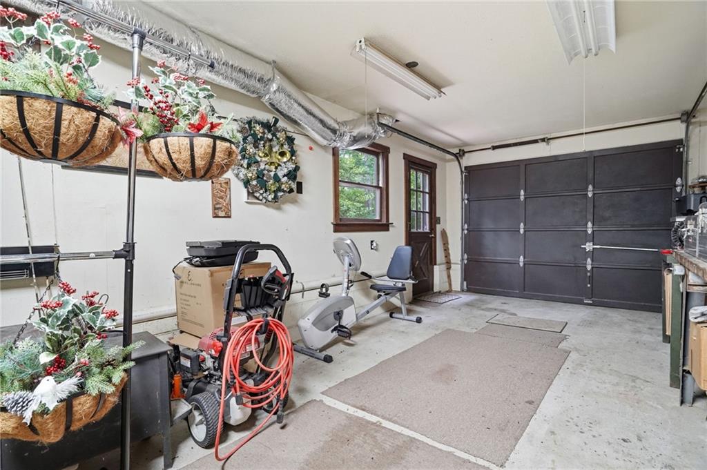 988 Woodland