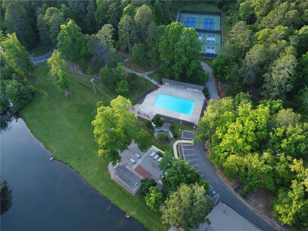988 Woodland