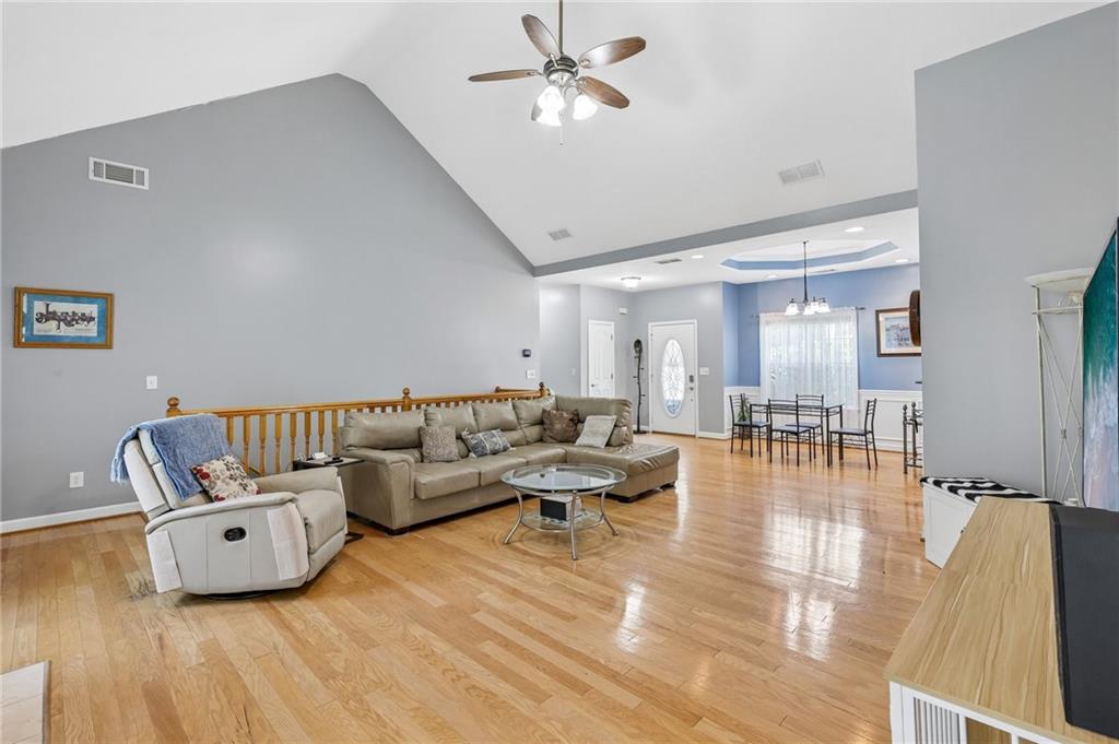 3576 Phoenix Cove Drive
