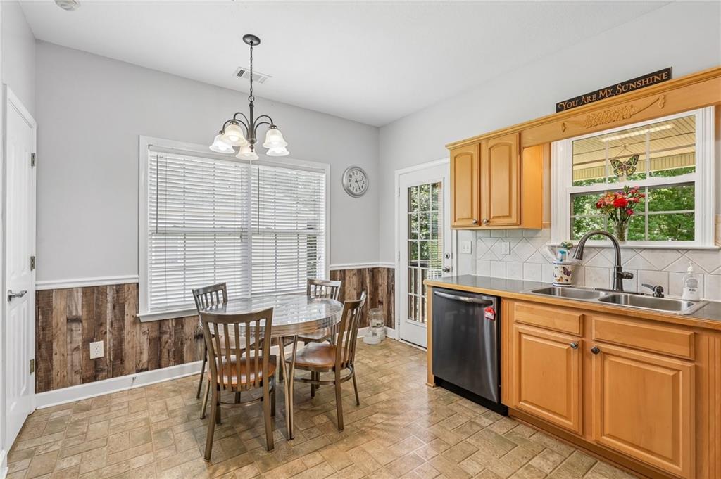 3576 Phoenix Cove Drive