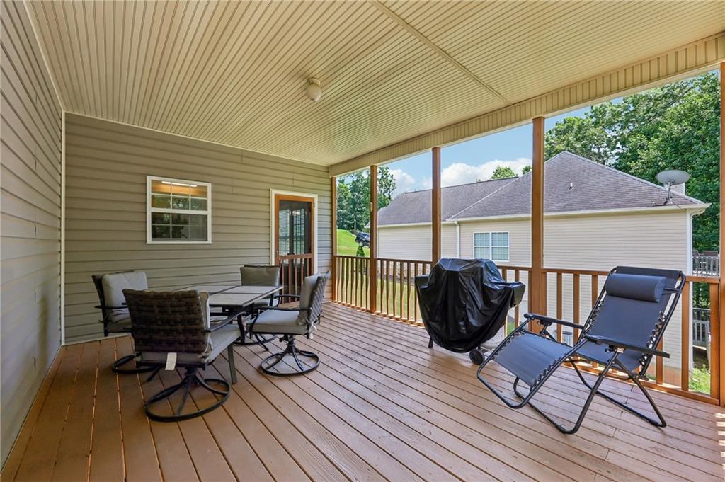 3576 Phoenix Cove Drive