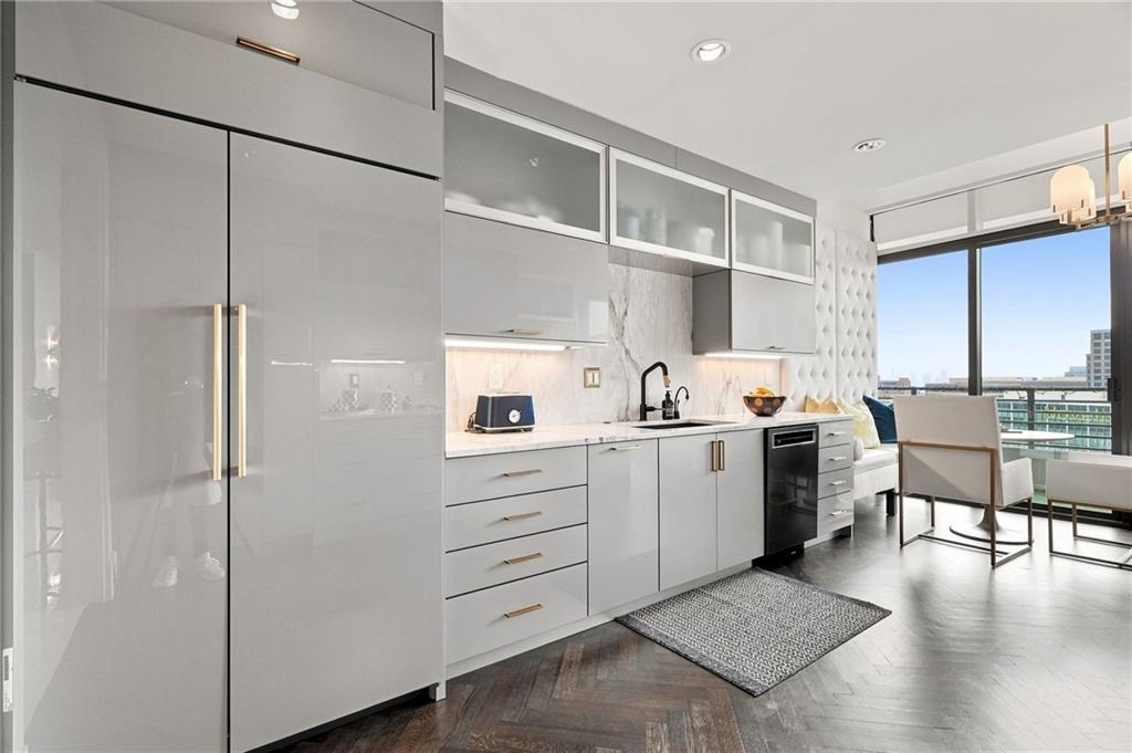 750 Park Avenue NE Unit 22W