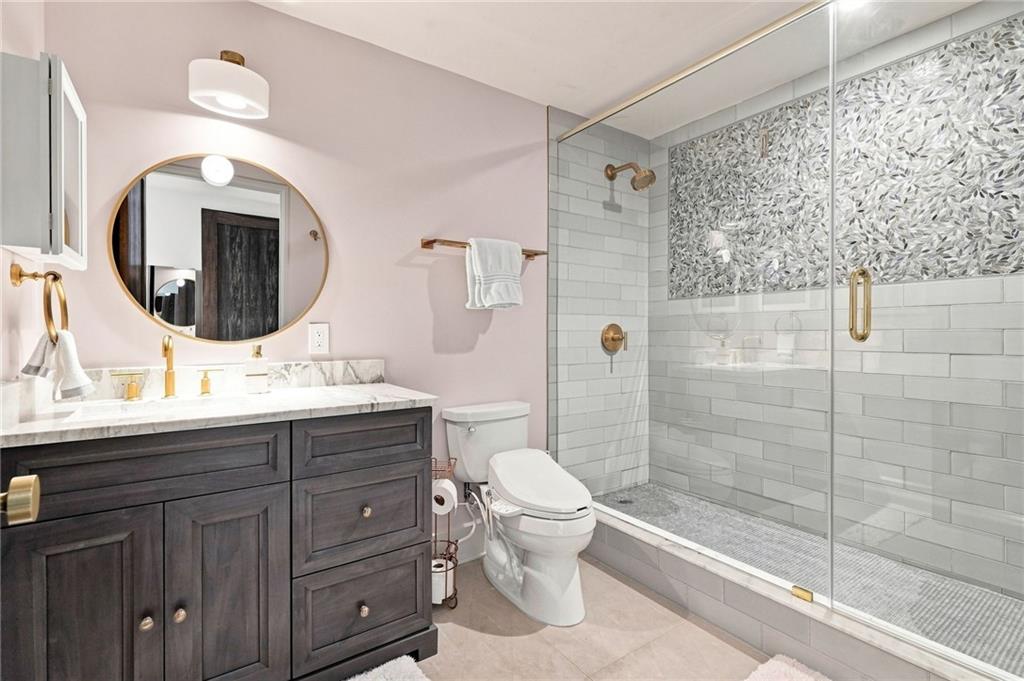 750 Park Avenue NE Unit 22W