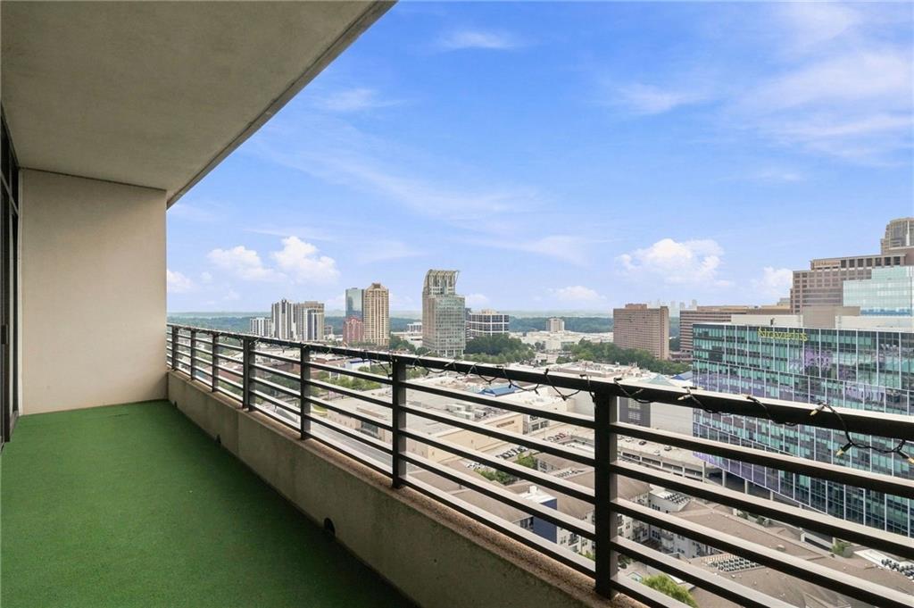 750 Park Avenue NE Unit 22W