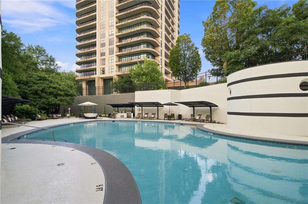 750 Park Avenue NE Unit 22W