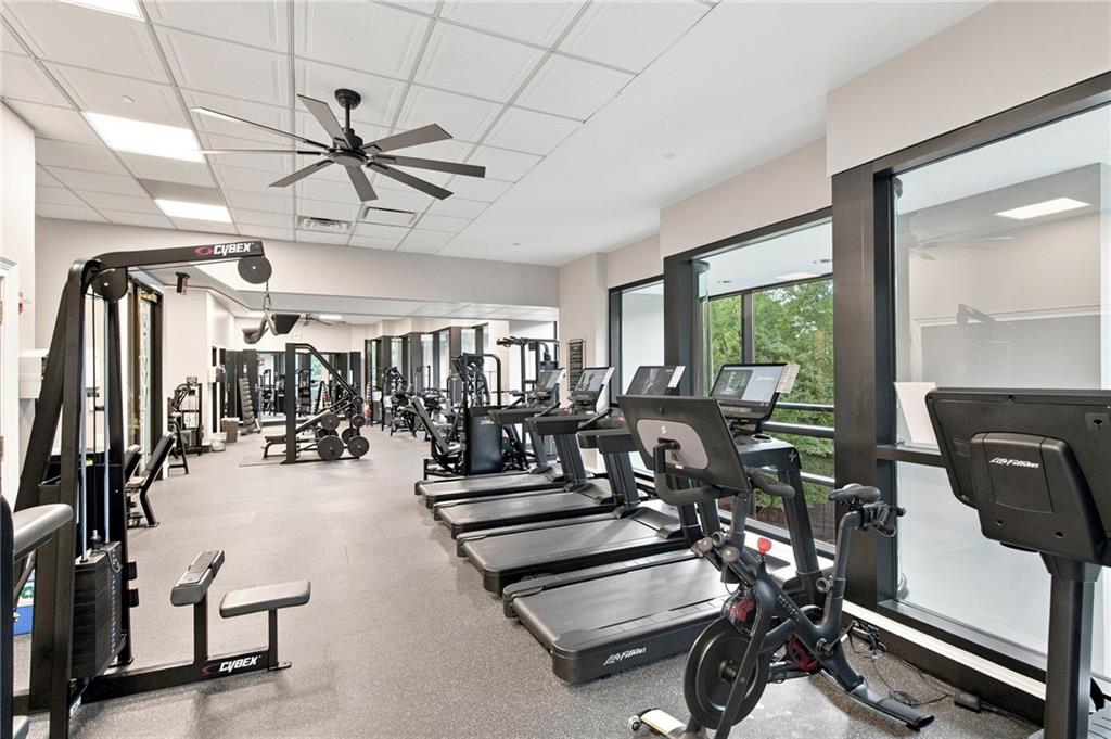 750 Park Avenue NE Unit 22W