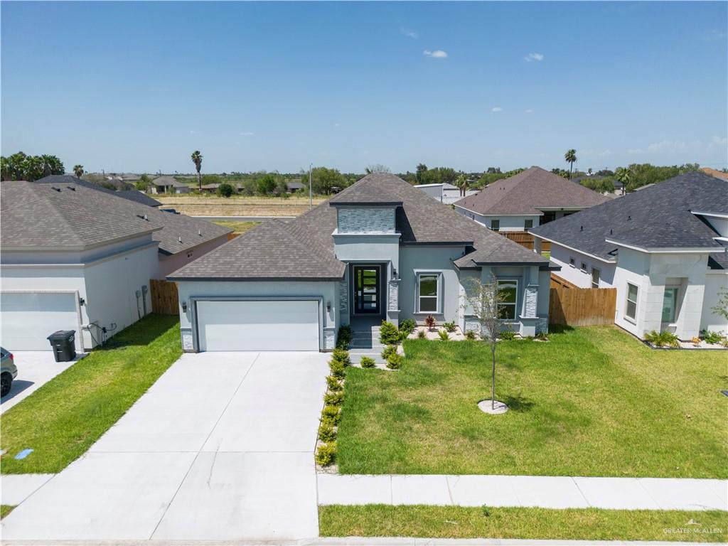 3209 E Bella Vista Avenue