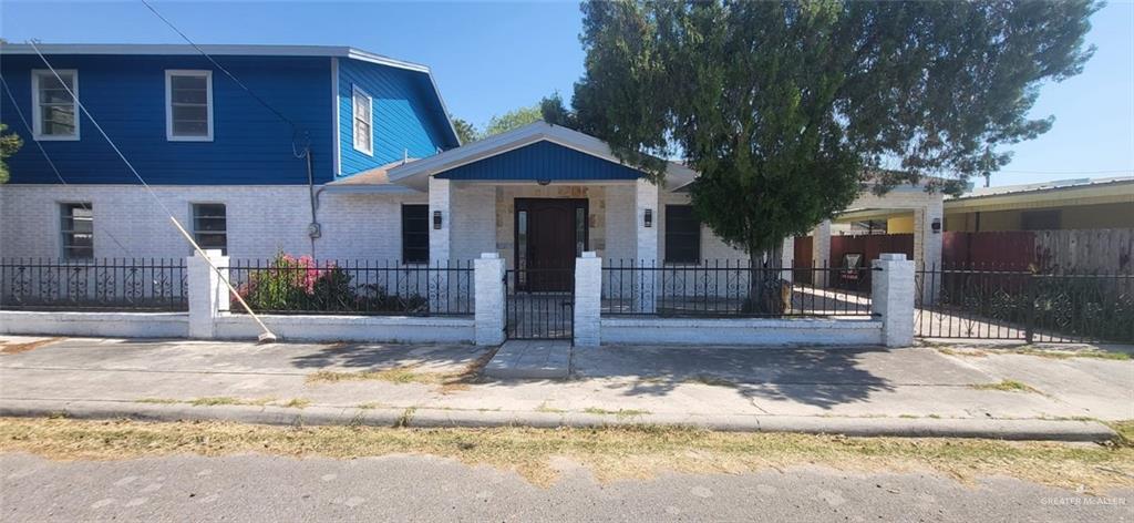 606 E 6th Street