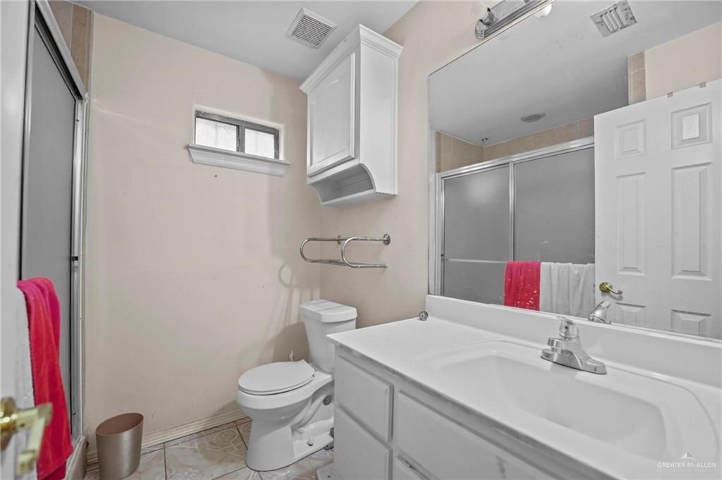 5801 Sunny Drive