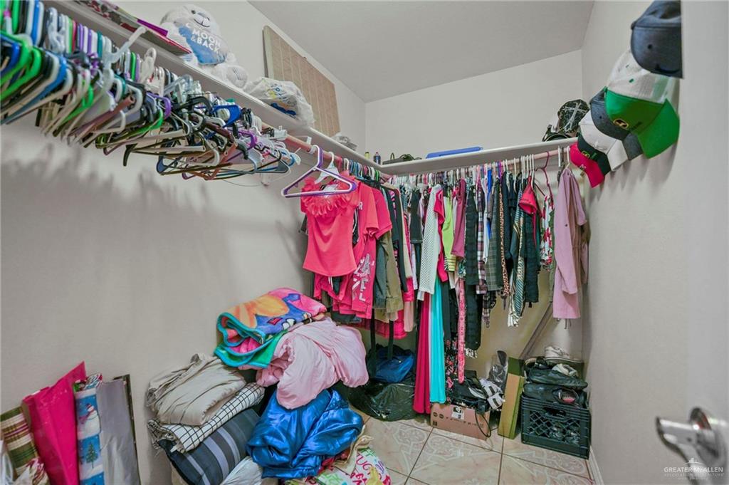 5801 Sunny Drive