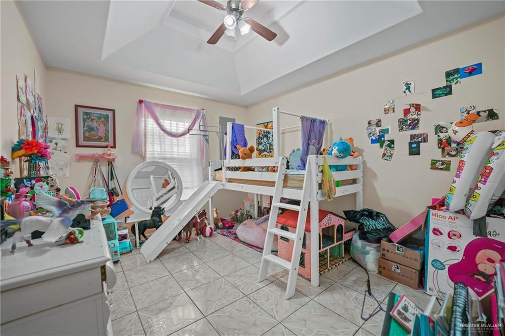 5801 Sunny Drive