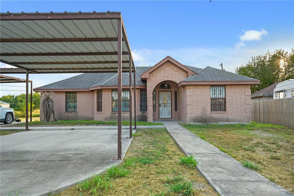 5801 Sunny Drive
