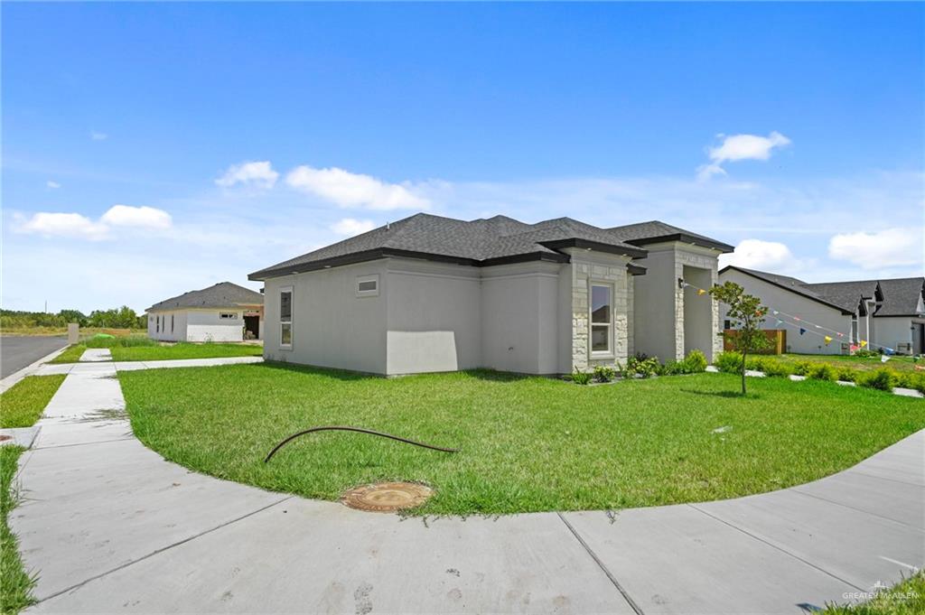 1110 Azalea Avenue
