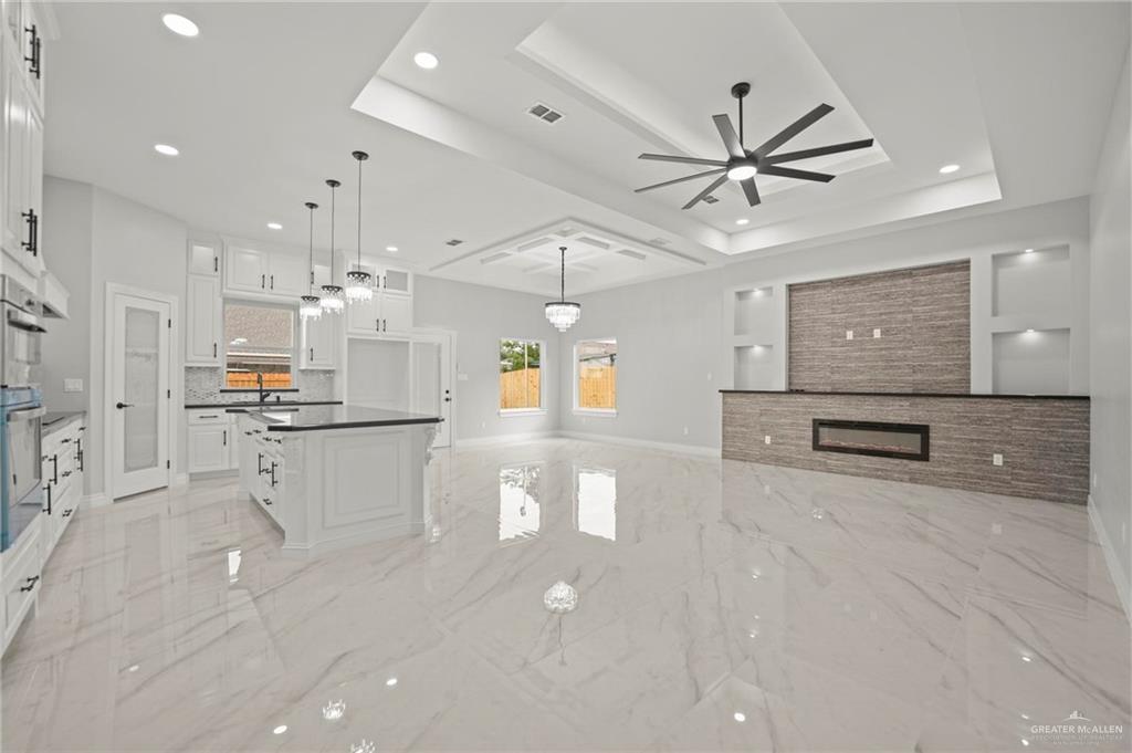 4208 Crisantema Street