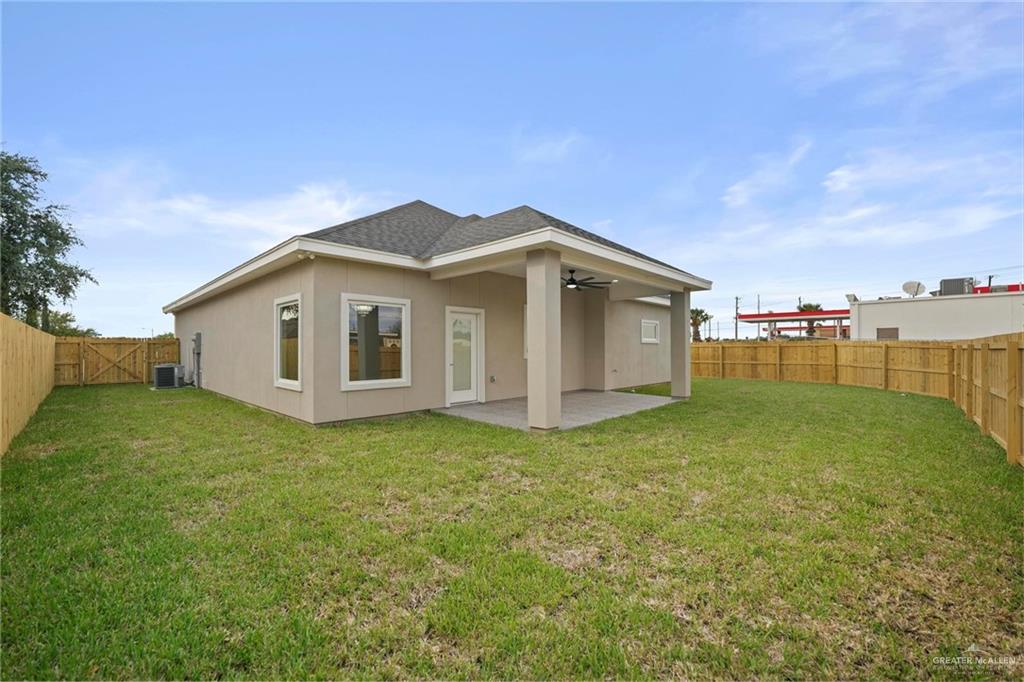 4208 Crisantema Street