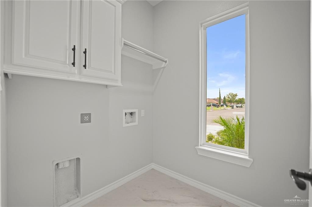 4208 Crisantema Street