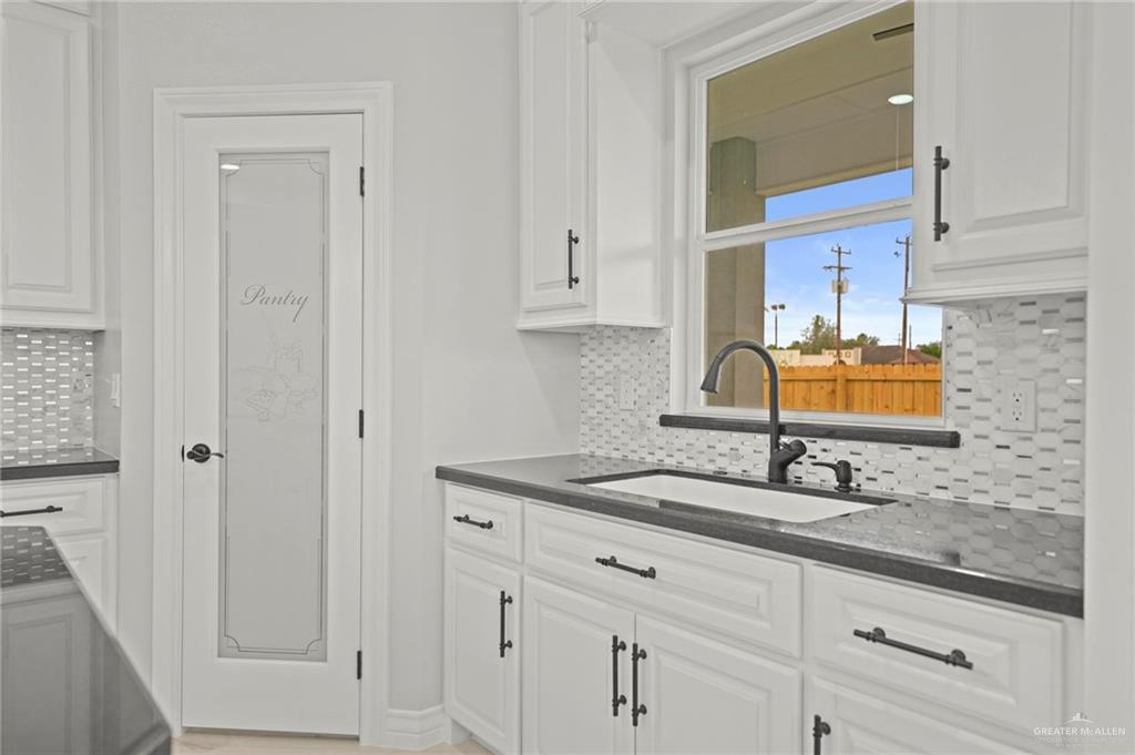 4208 Crisantema Street