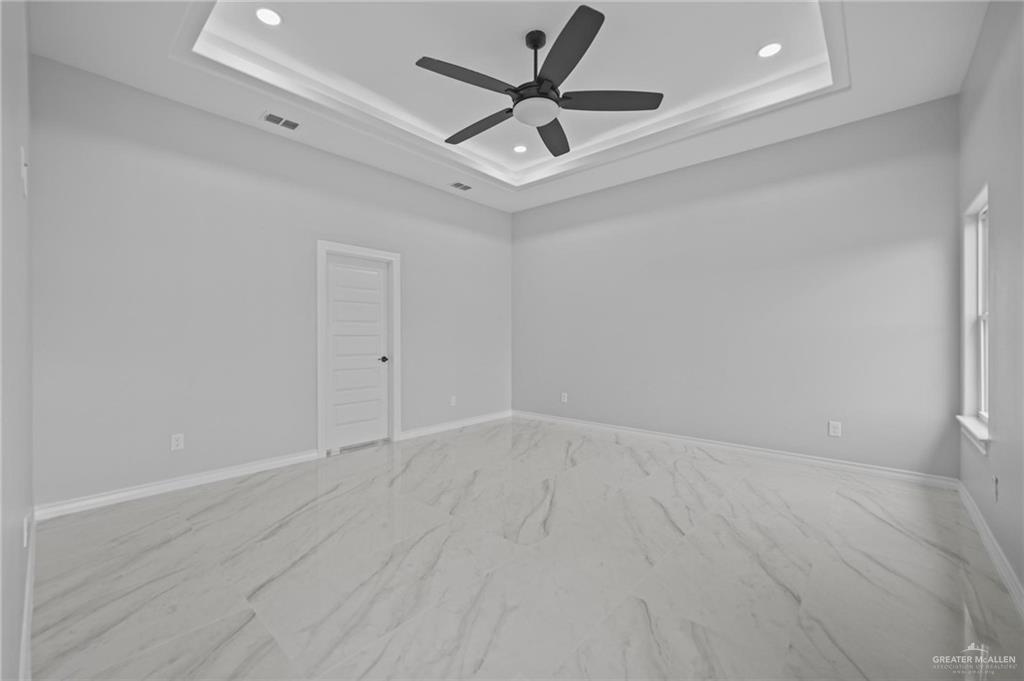 2010 W Sandstone Drive