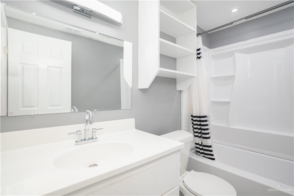 6904 Mile 22 1/2 Street