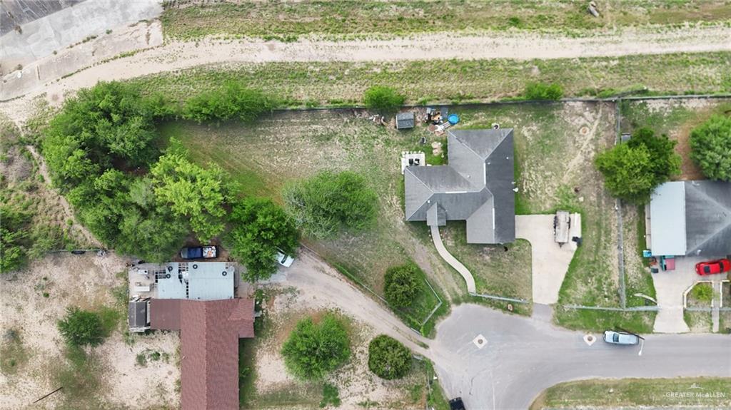 701 Flores Drive