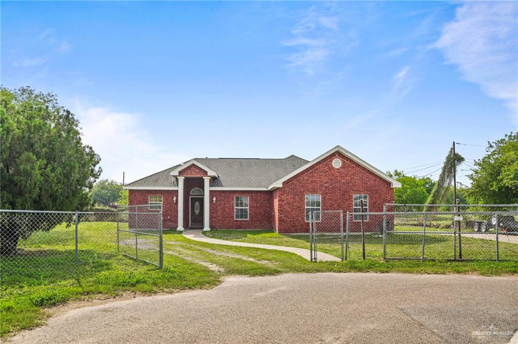 701 Flores Drive