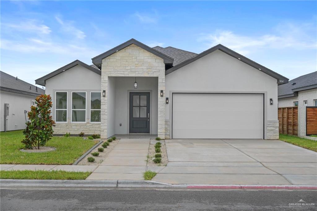 904 Magnolia Street
