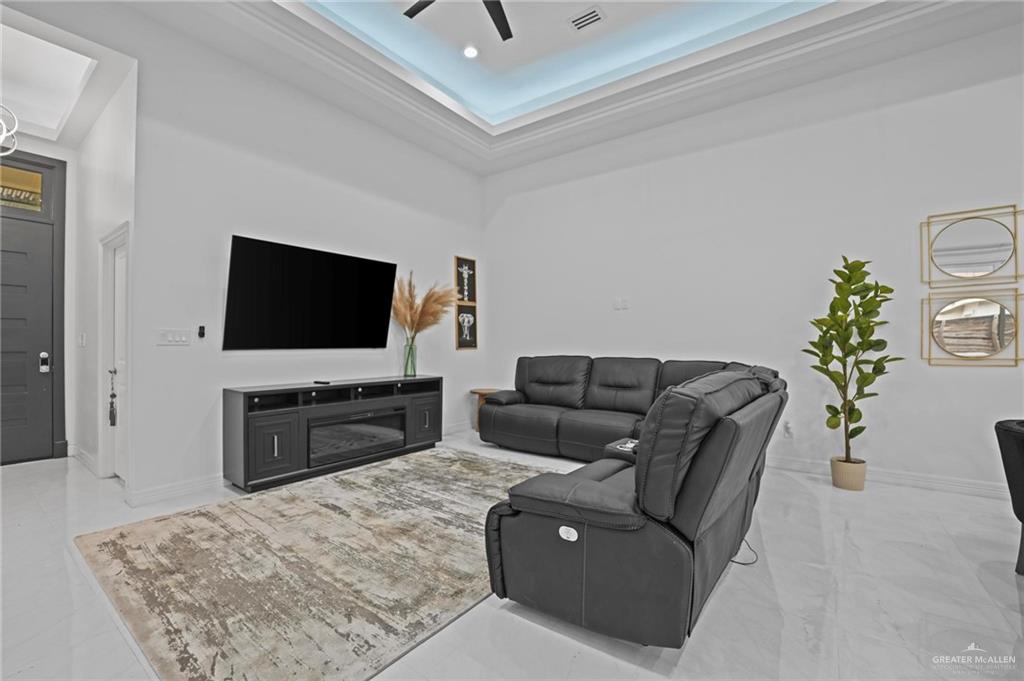 5812 Pelican Avenue, McAllen