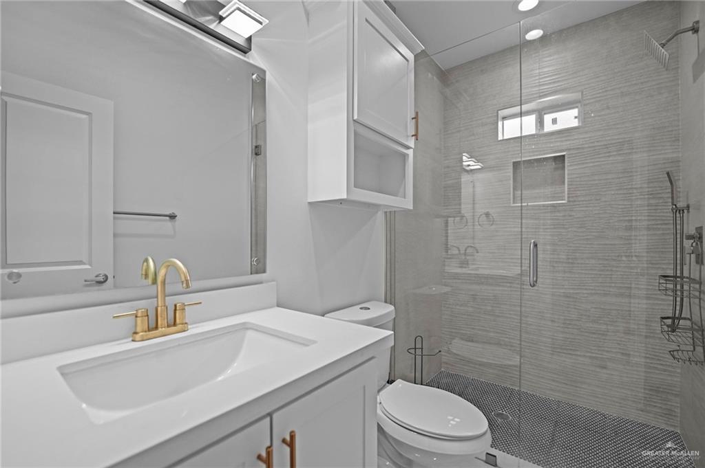 5812 Pelican Avenue, McAllen